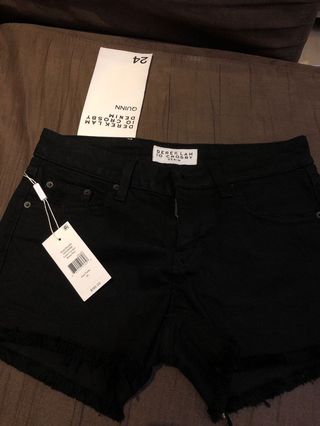 （分類：）位於 。 由 shoppingmm 提交（商品編號 224407915，圖片 1）。簡介： 。