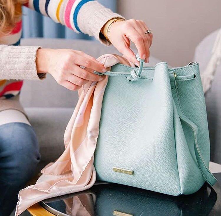 Katie Loxton London Chloe bucket bag K