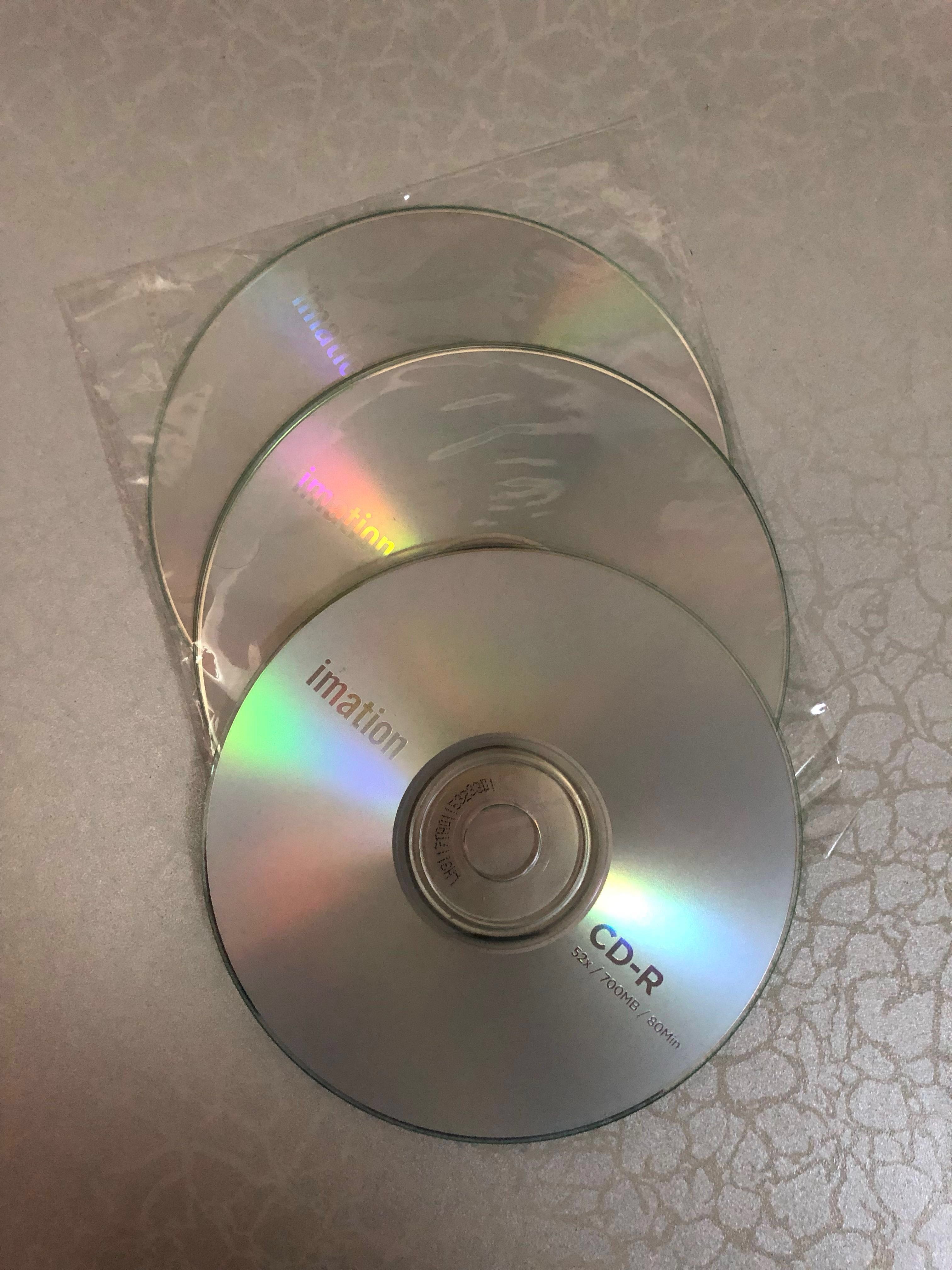 Blank CDR, Music & Media, CDs, DVDs & Other Media on Carousell