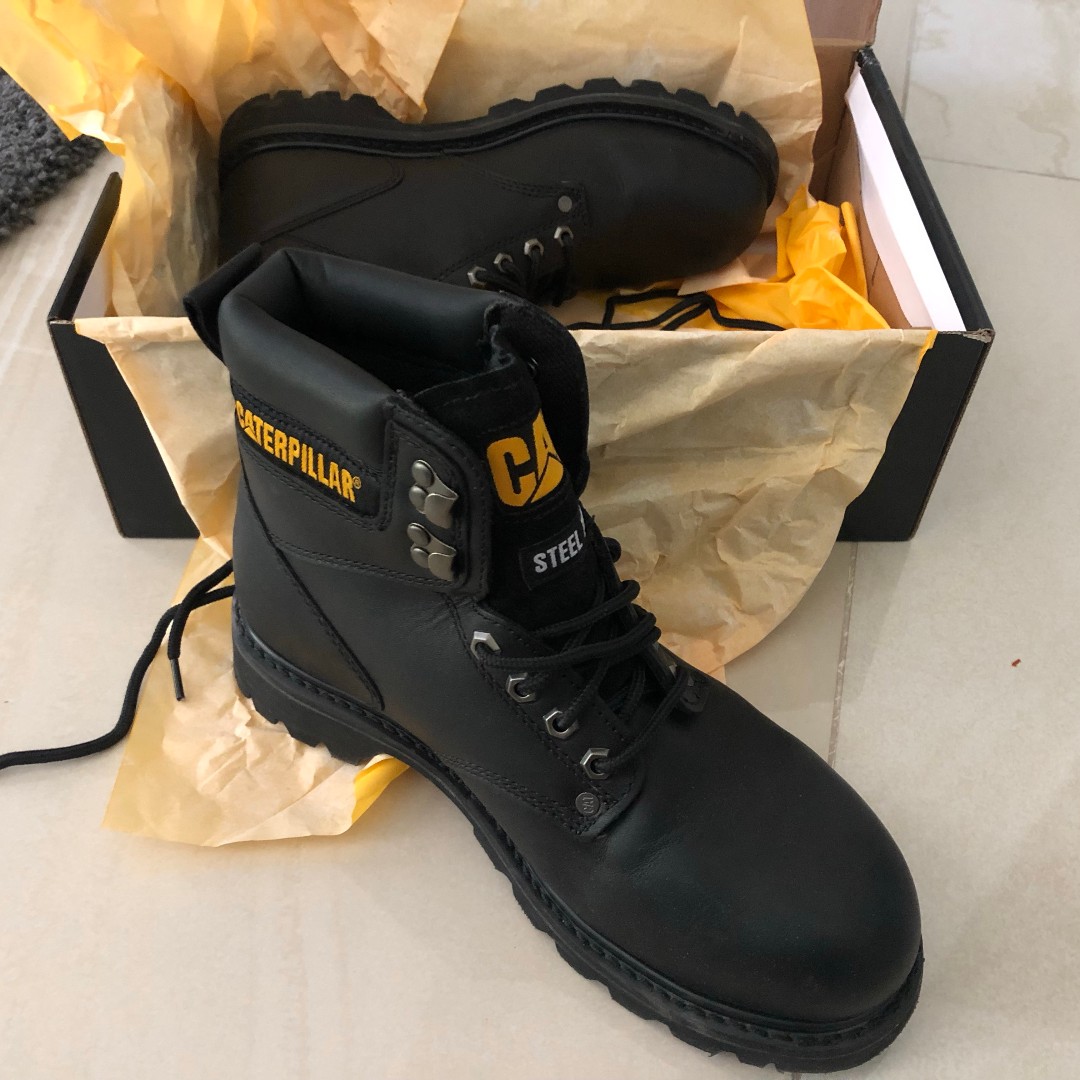 caterpillar second shift steel toe work boot