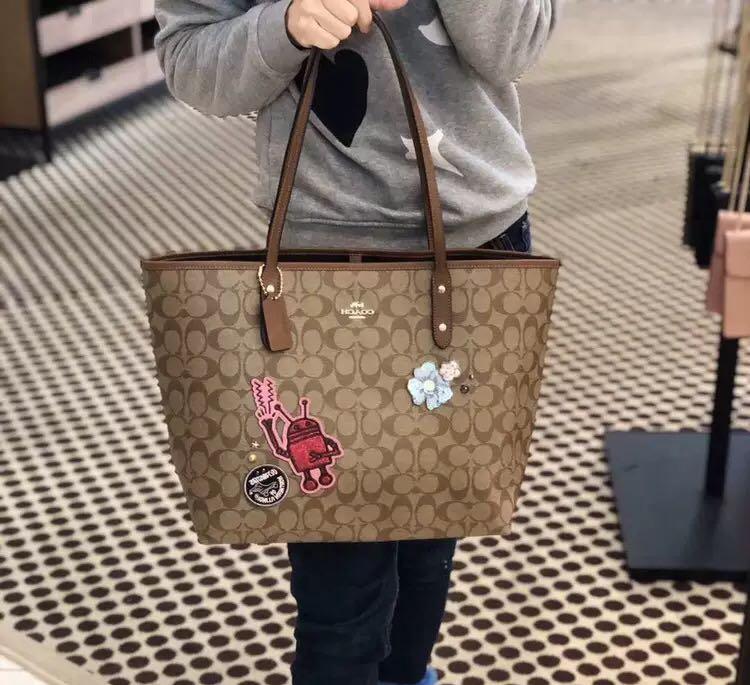 Coach keith deals haring tote