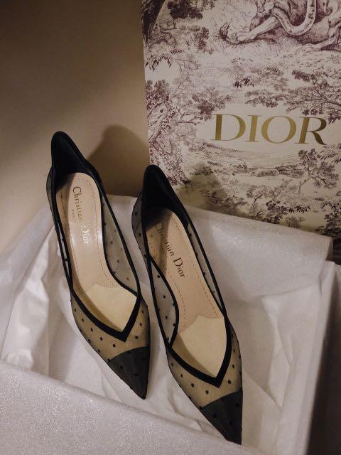 Dior Shoes 19最新款波点网纱婚鞋裸色鞋面性感女鞋闲置出售 女裝 女裝鞋 Carousell
