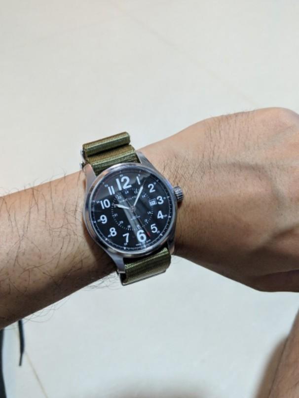 Khaki field outlet officer auto