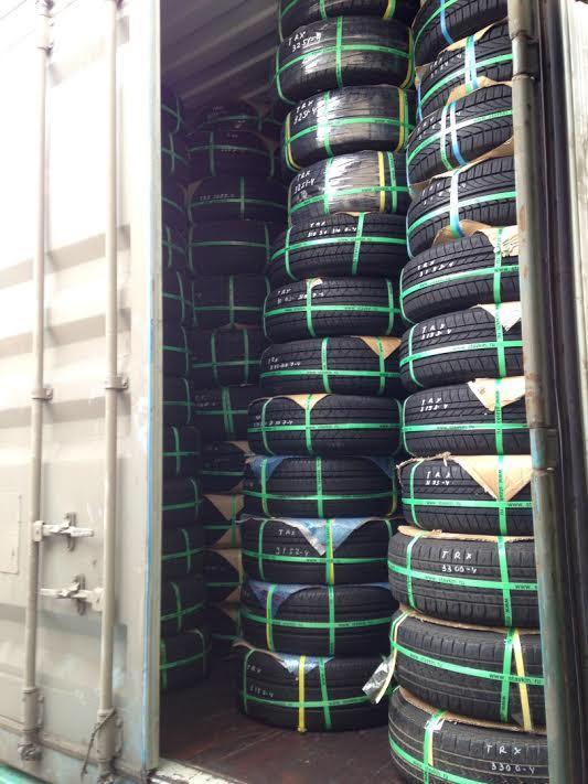 High quality car tyres, Kumho, Dunlop, Bridgestone, Michelin at wholesale price, cheapest in ...