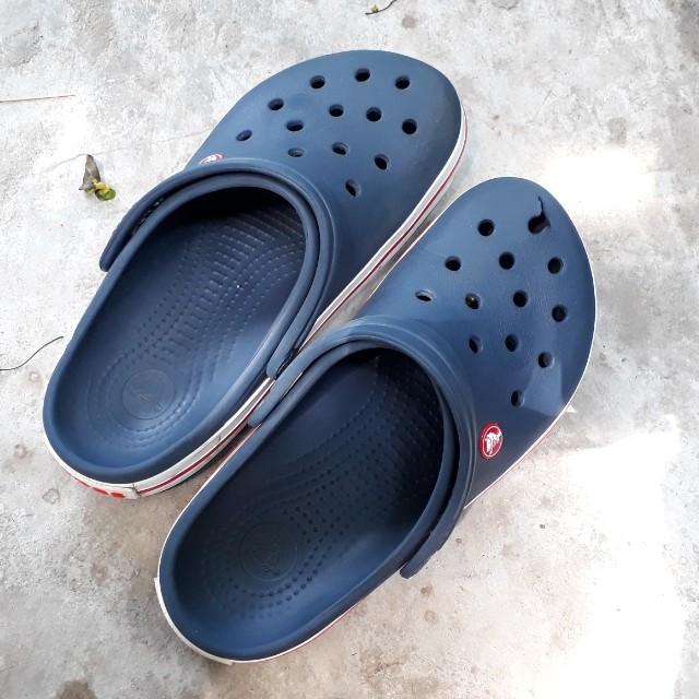 jual sandal crocs original
