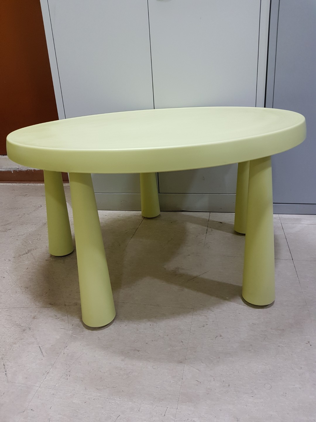 Kids Round Table Furniture Tables Chairs On Carousell