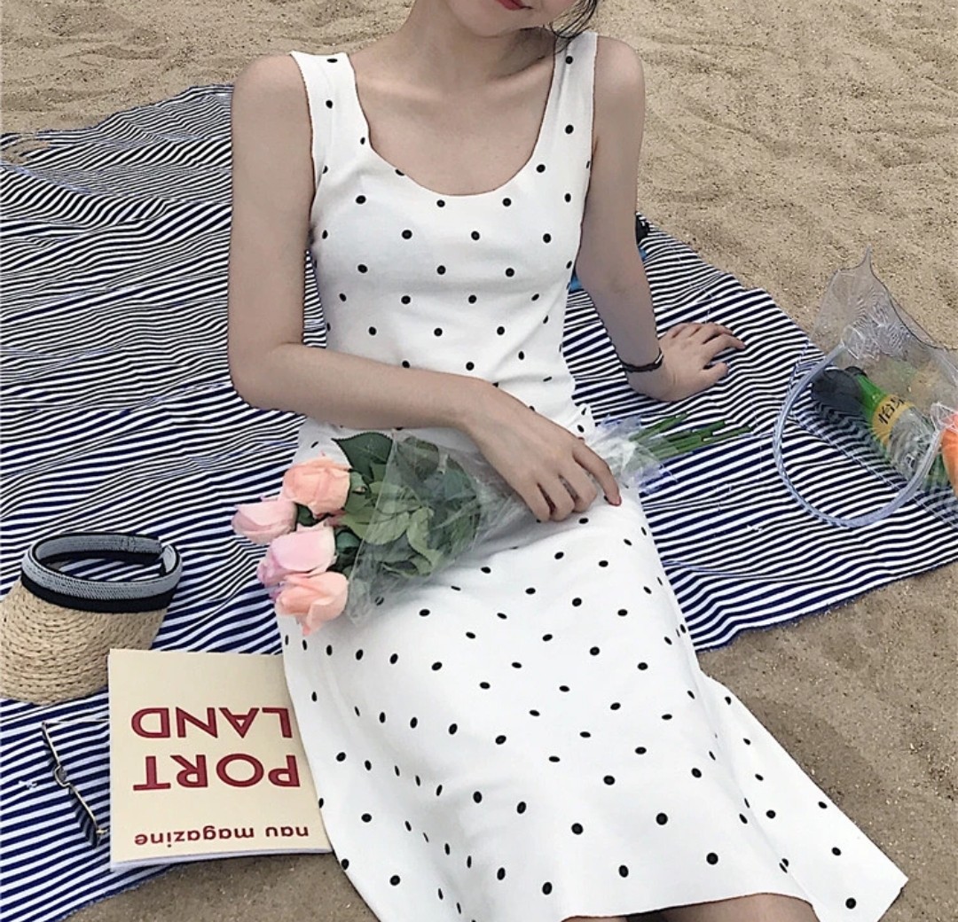 Korean new fashion ulzzang new chic retro vintage temperament summer autumn spring winter student college wind simple basic design round neck collar sleeveless polka dot wave point 2019 dress Women s ...