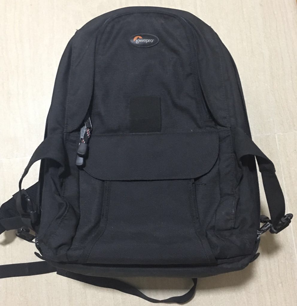 Lowepro Camera Backpack (2010 model) pre-owned and loved!, Men's ...