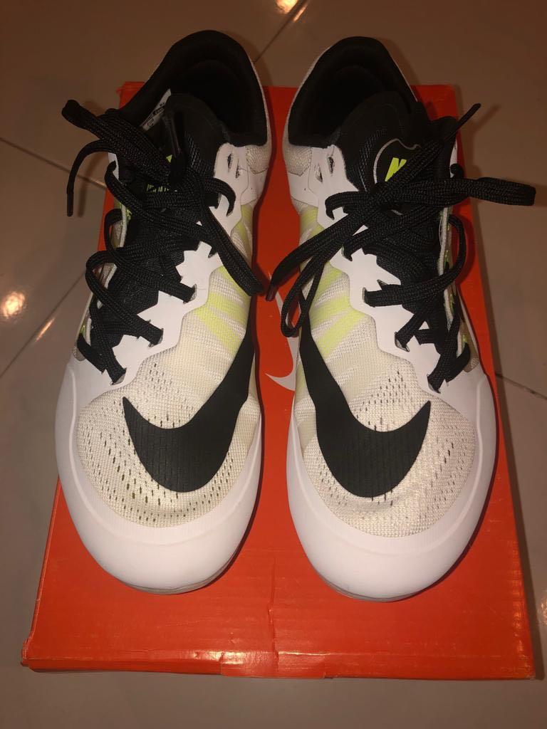 long distance spikes womens nike