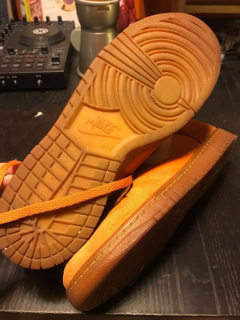 zoom nike blanche orange
