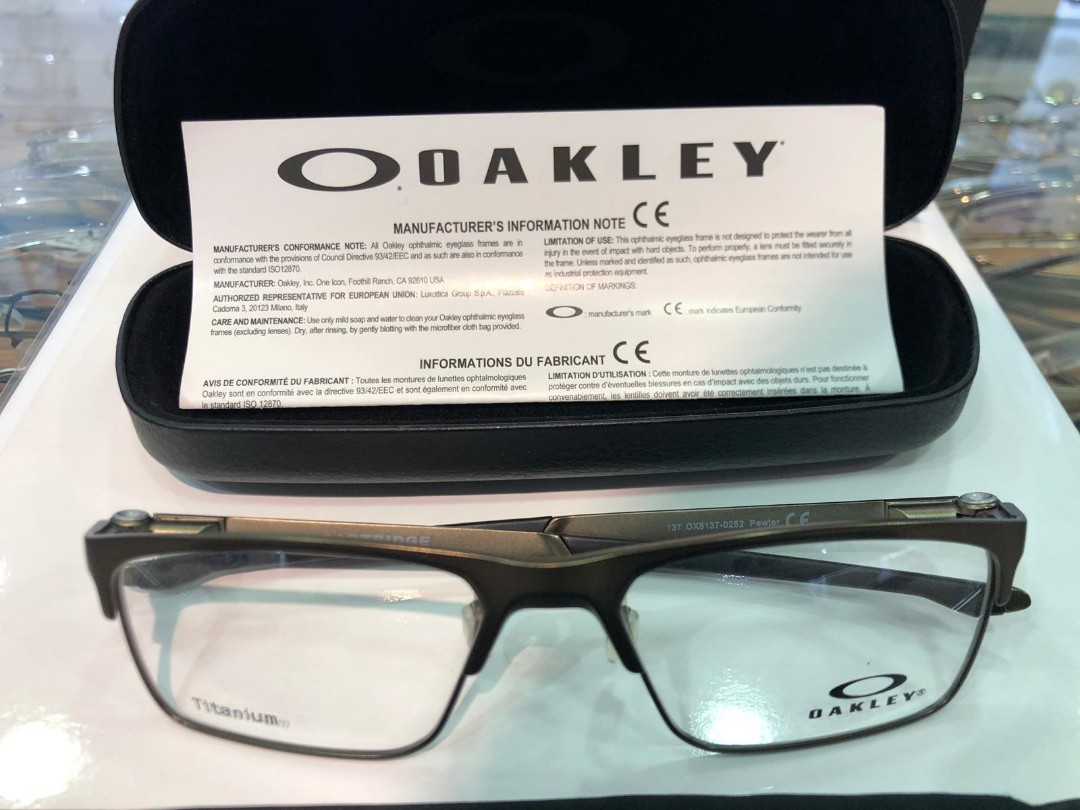 oakley titanium lenses