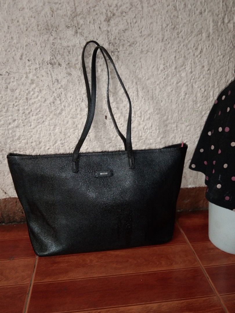 Hazzys tote bag price store