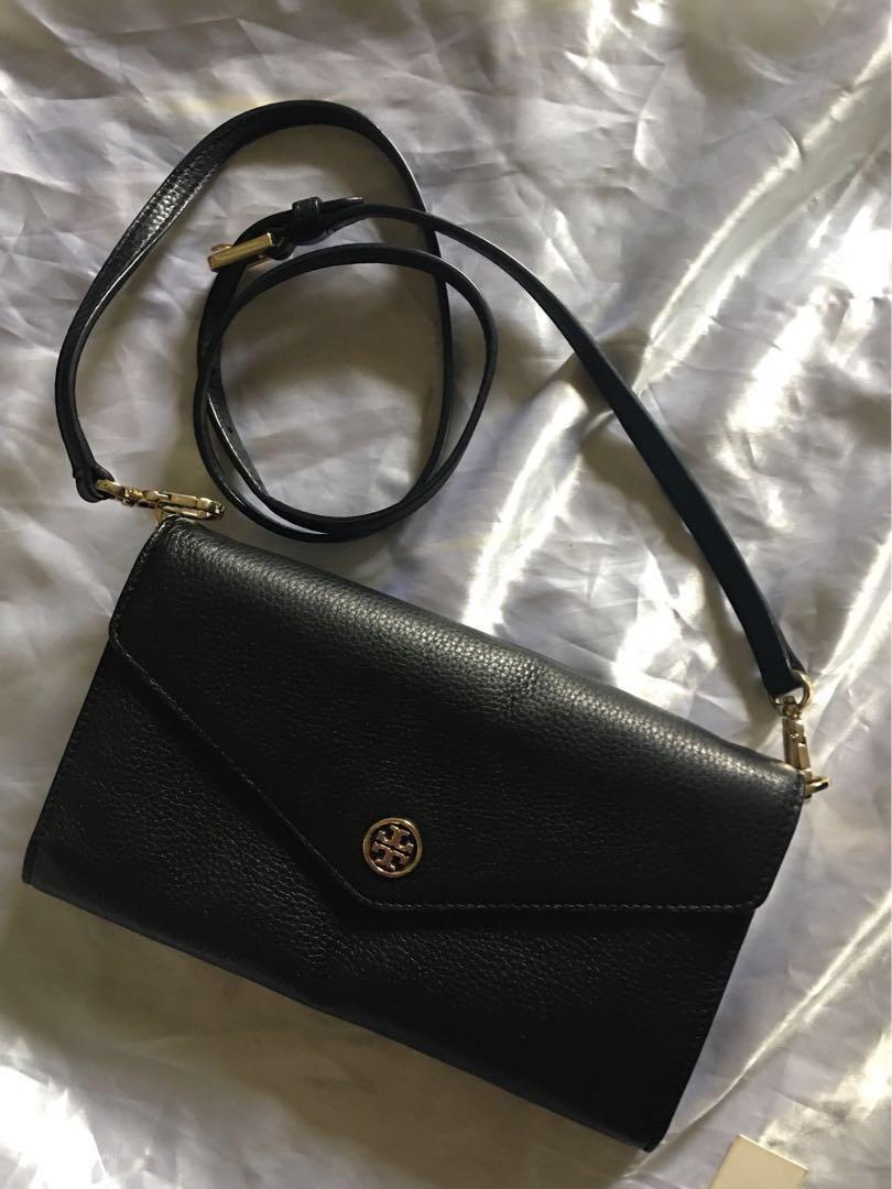 Sale Authentic Tory Burch sling Wallet
