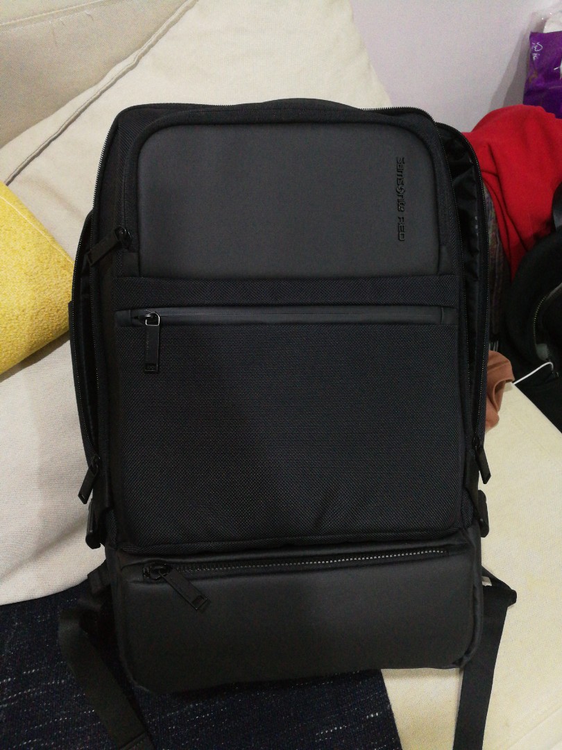 samsonite red ruthvean backpack