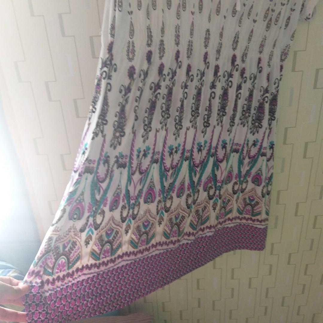 Summer dress lavender floral (Category: Dresses) located in Manila. Submitted by jean2191 (Listing ID 224348323, Image 1). Description: .