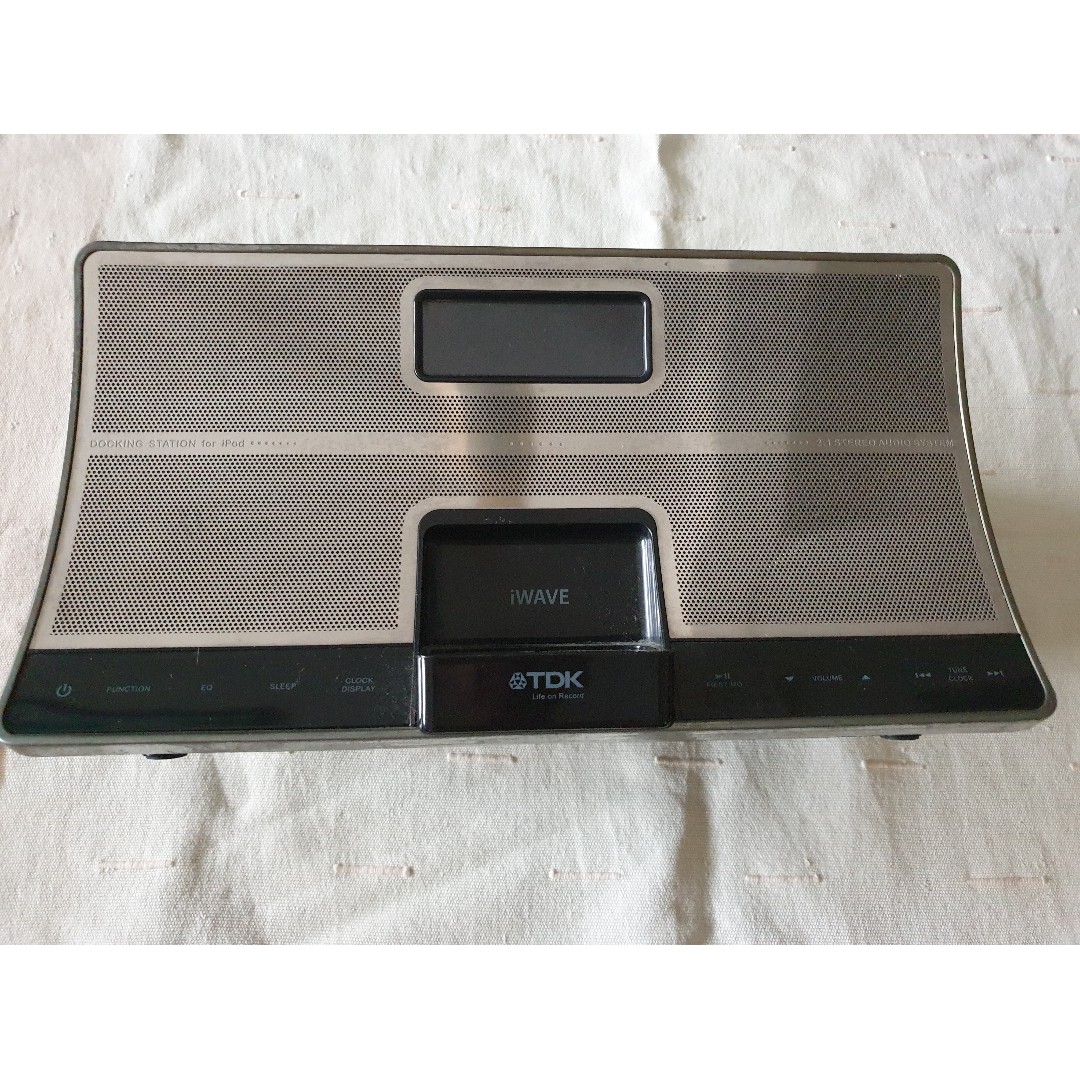 Iwave karaoke shop