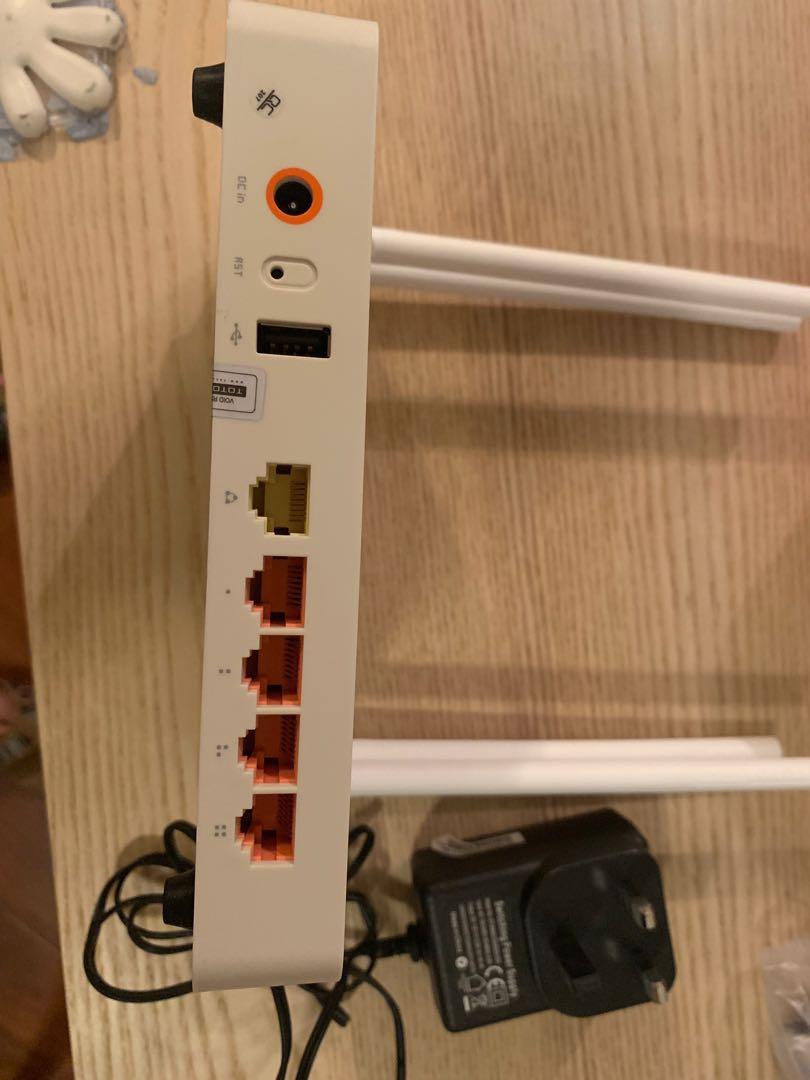Toto link A2004NS router, 九成新,連12V火牛, 電腦&科技, 電腦周邊及配件, Wifi及上網相關產品 ...
