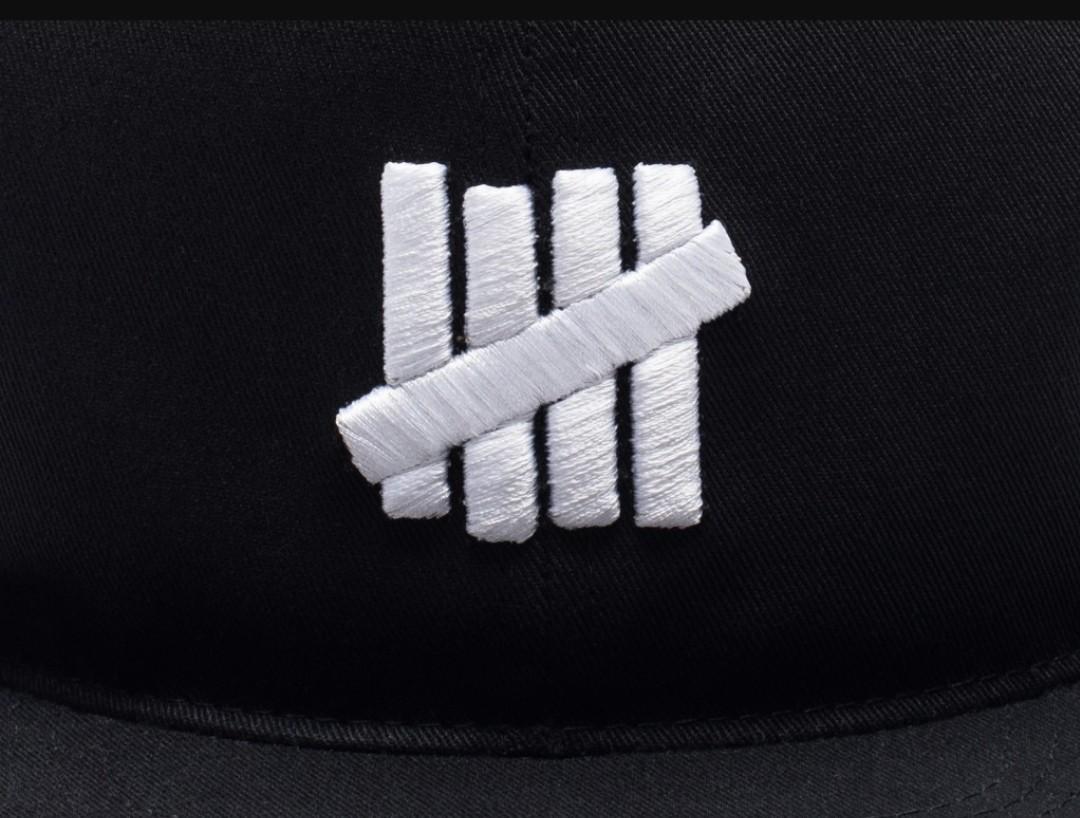 undefeated icon snapback