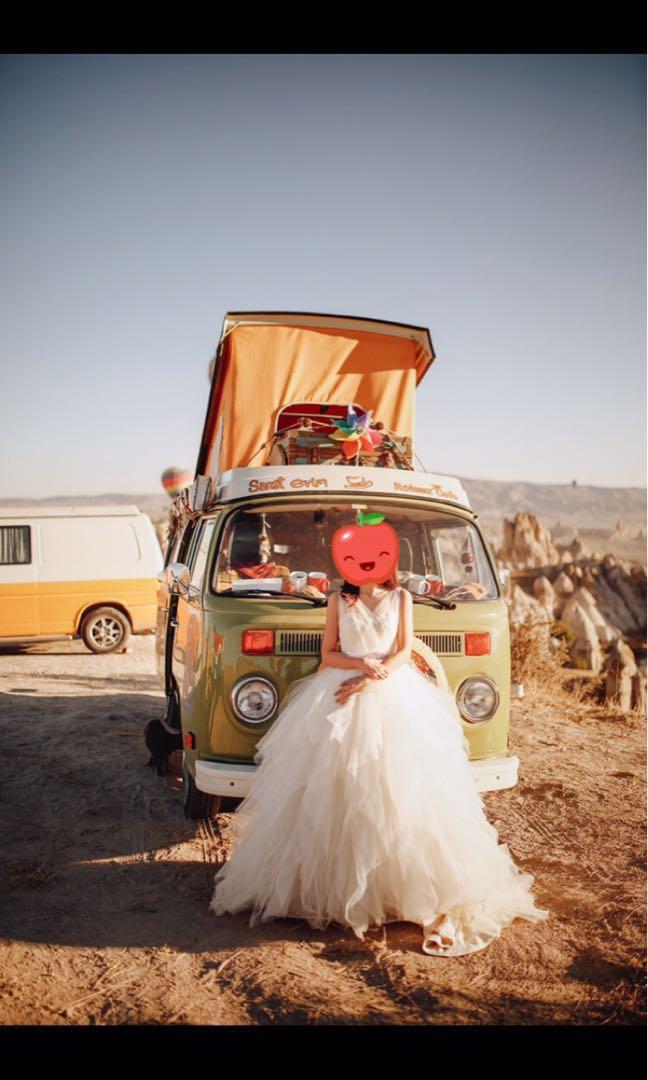 Wedding gown original price SGD$3000, Women's Fashion, Dresses - Main Image