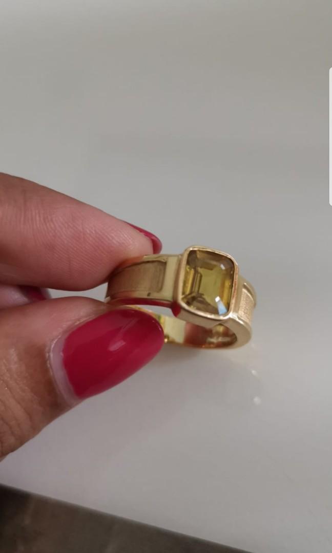 Yellow Sapphire Ring Luxury Accessories Others On Carousell