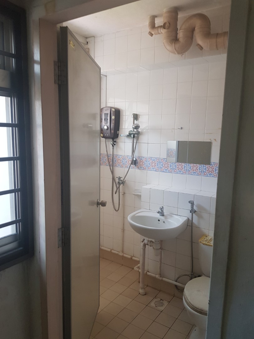 (Category: ) located in . Submitted by patrickpoh (Listing ID 224465582, Image 1). Description: .
