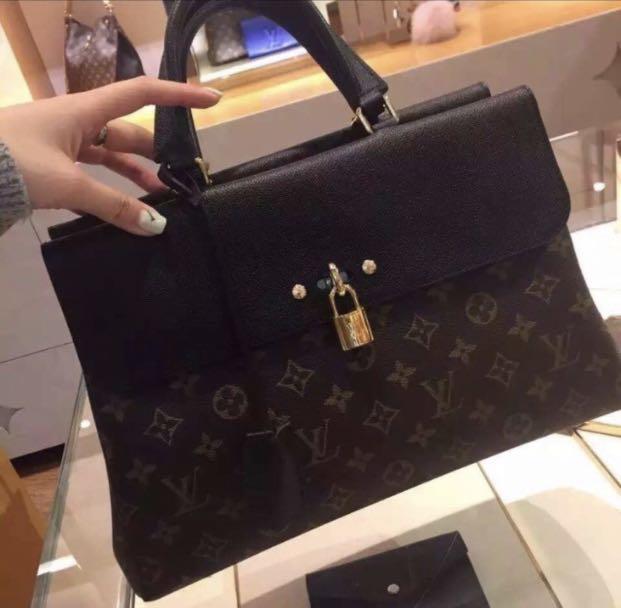 louis vuitton venus handbag