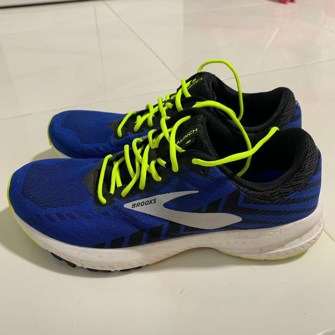 used brooks running shoes