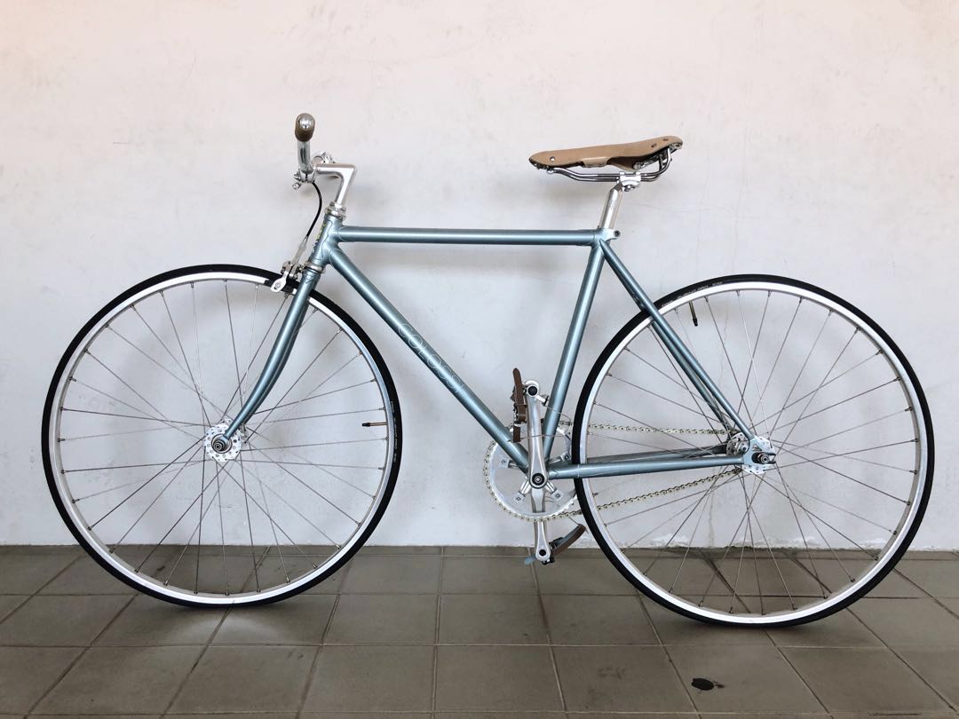 Colossi sales mondial track