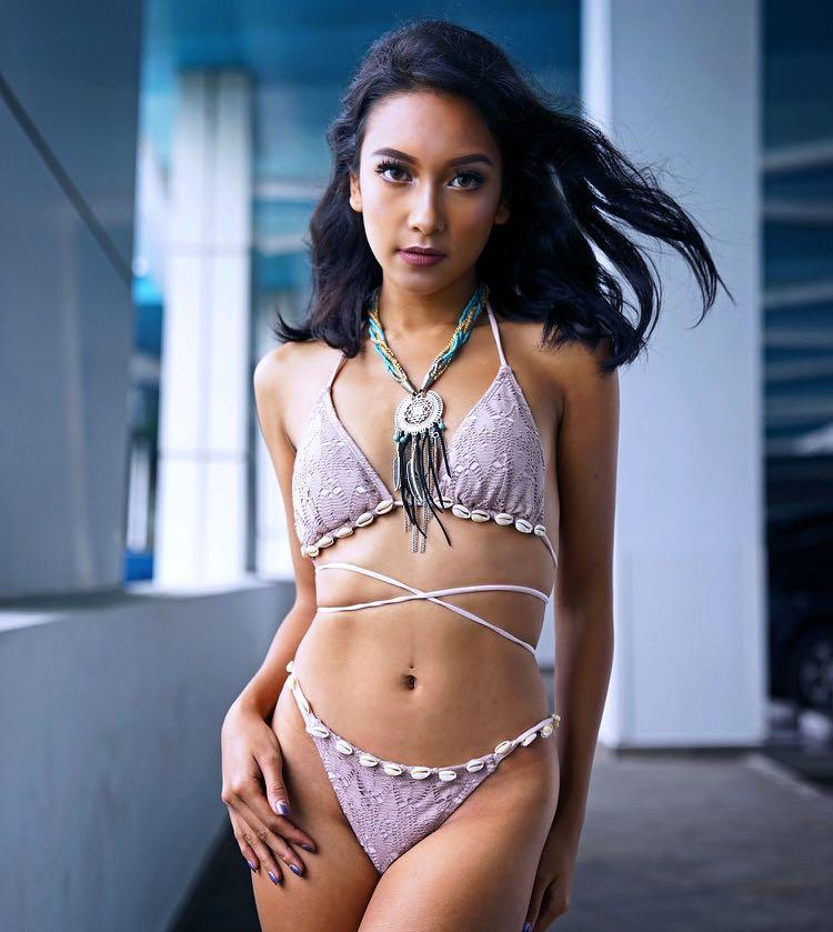 seashell bikini