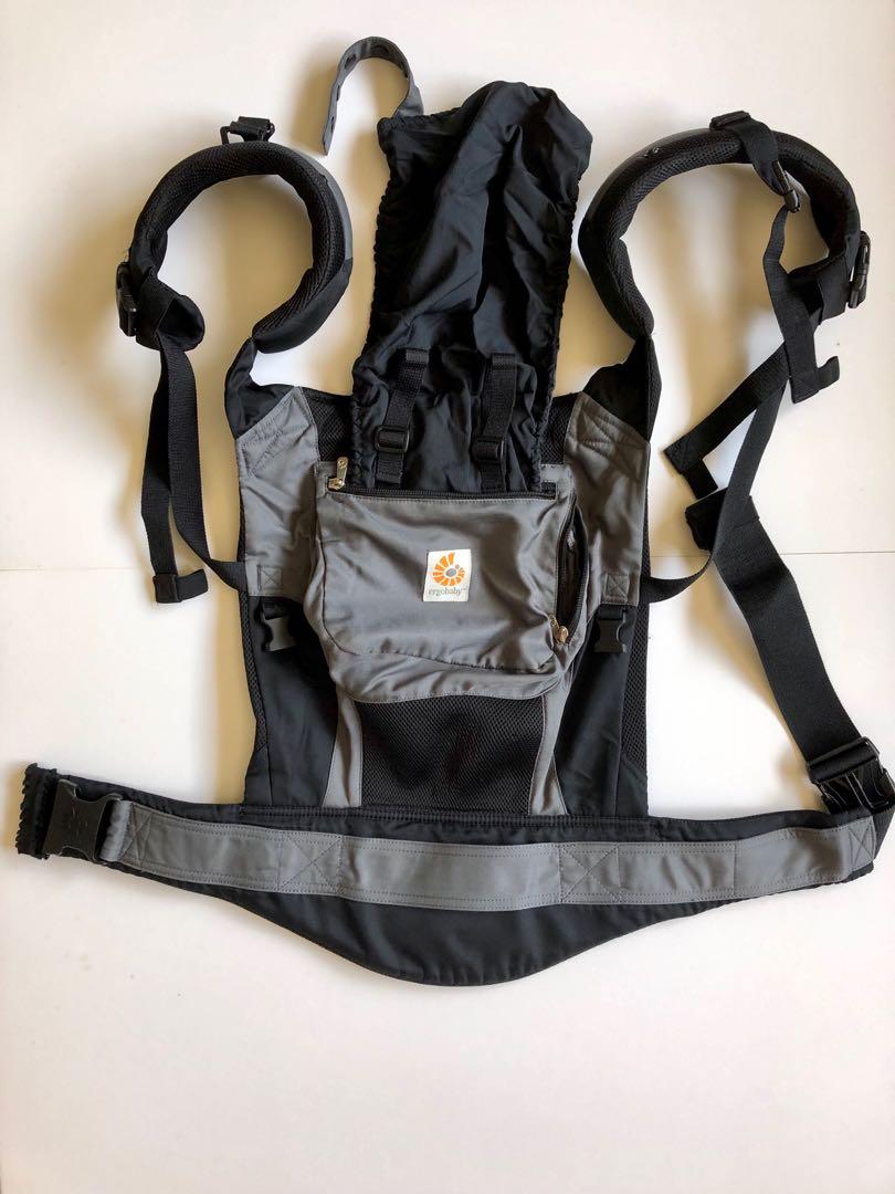 ergobaby pouch