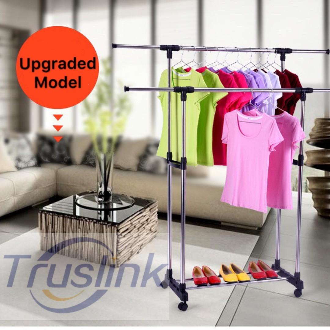 Extendable clothing pole clearance