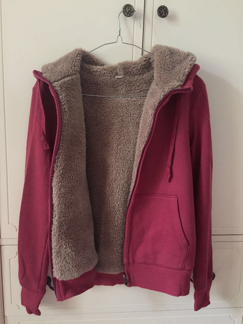 Uniqlo top jaket bulu