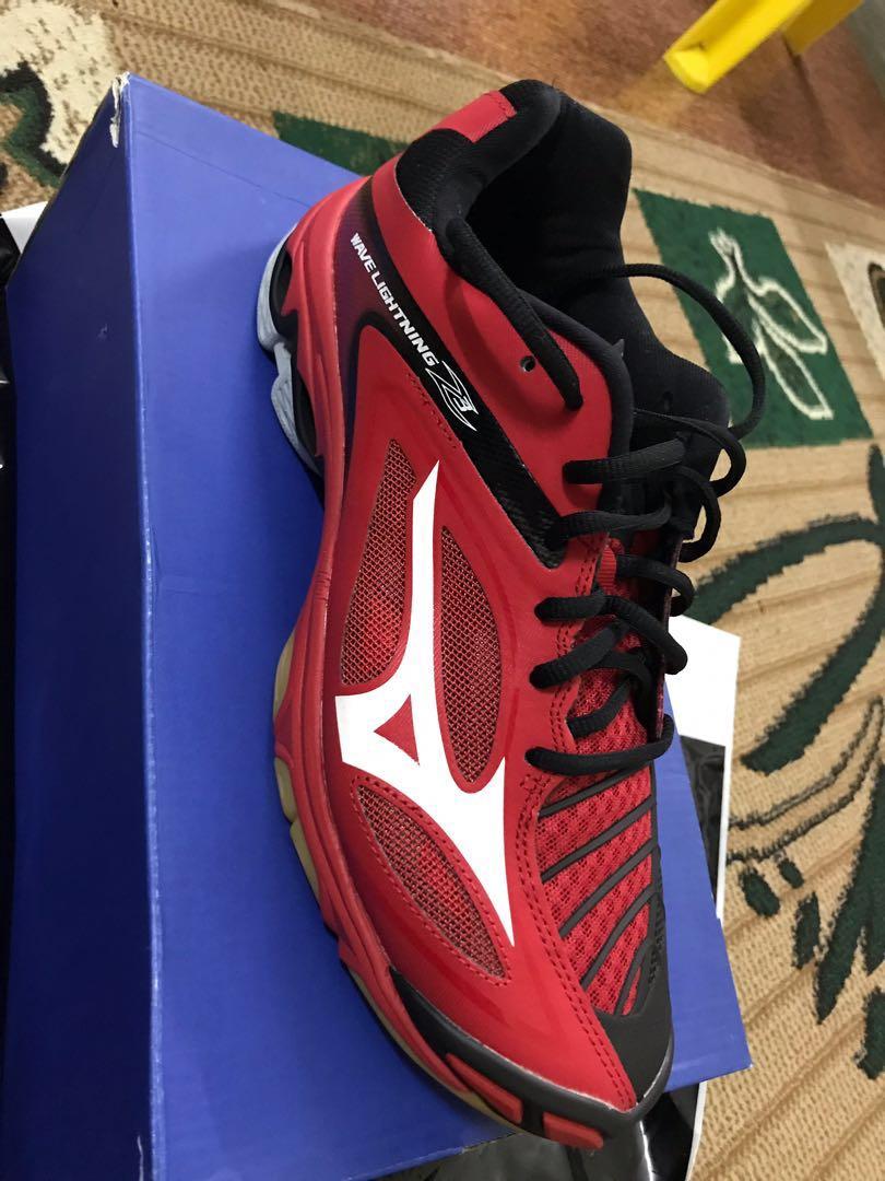 Kasut mizuno store volleyball