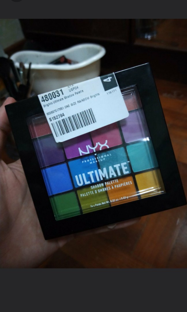 Nyx Ultimate Bright Lights Eyeshadow Colourful Eye Palette Health