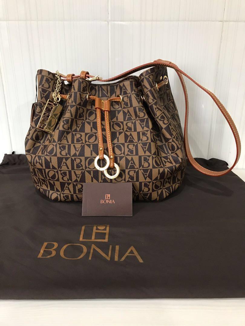 Preloved Bonia Bag Serut Original Barang Mewah Tas Dompet Di Carousell