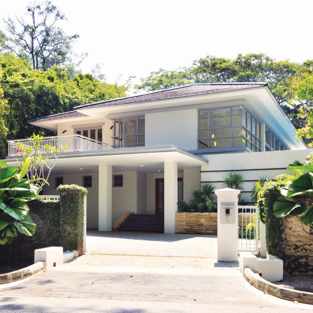 RARE.... A SINGAPOREAN DREAM...GOOD CLASS BUNGALOW IN D10 ...