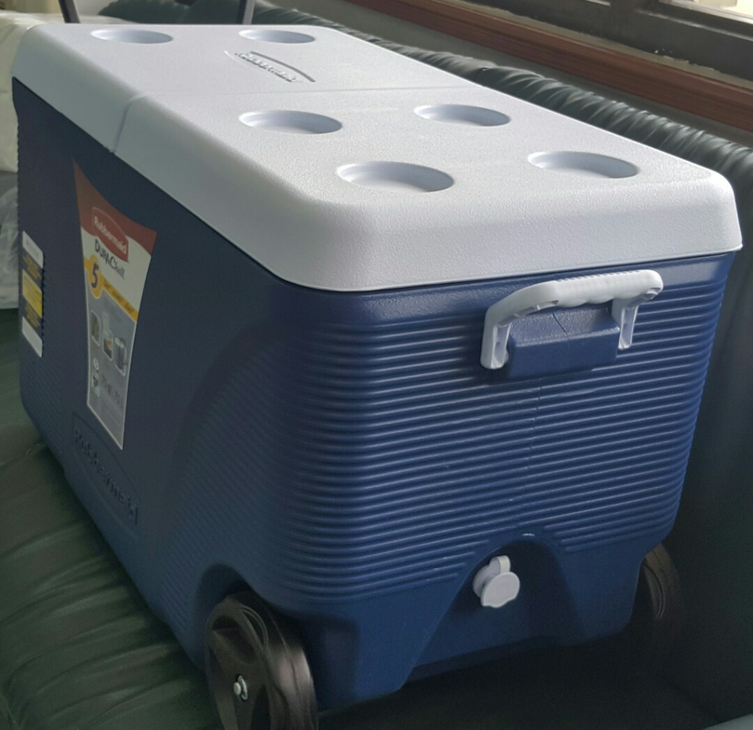 rubbermaid 75 quart cooler