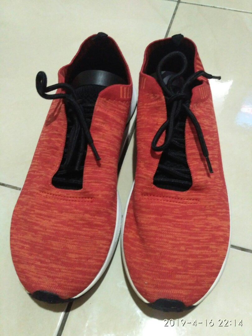 Sepatu Zara Man Men S Fashion Men S Footwear Sneakers On Carousell