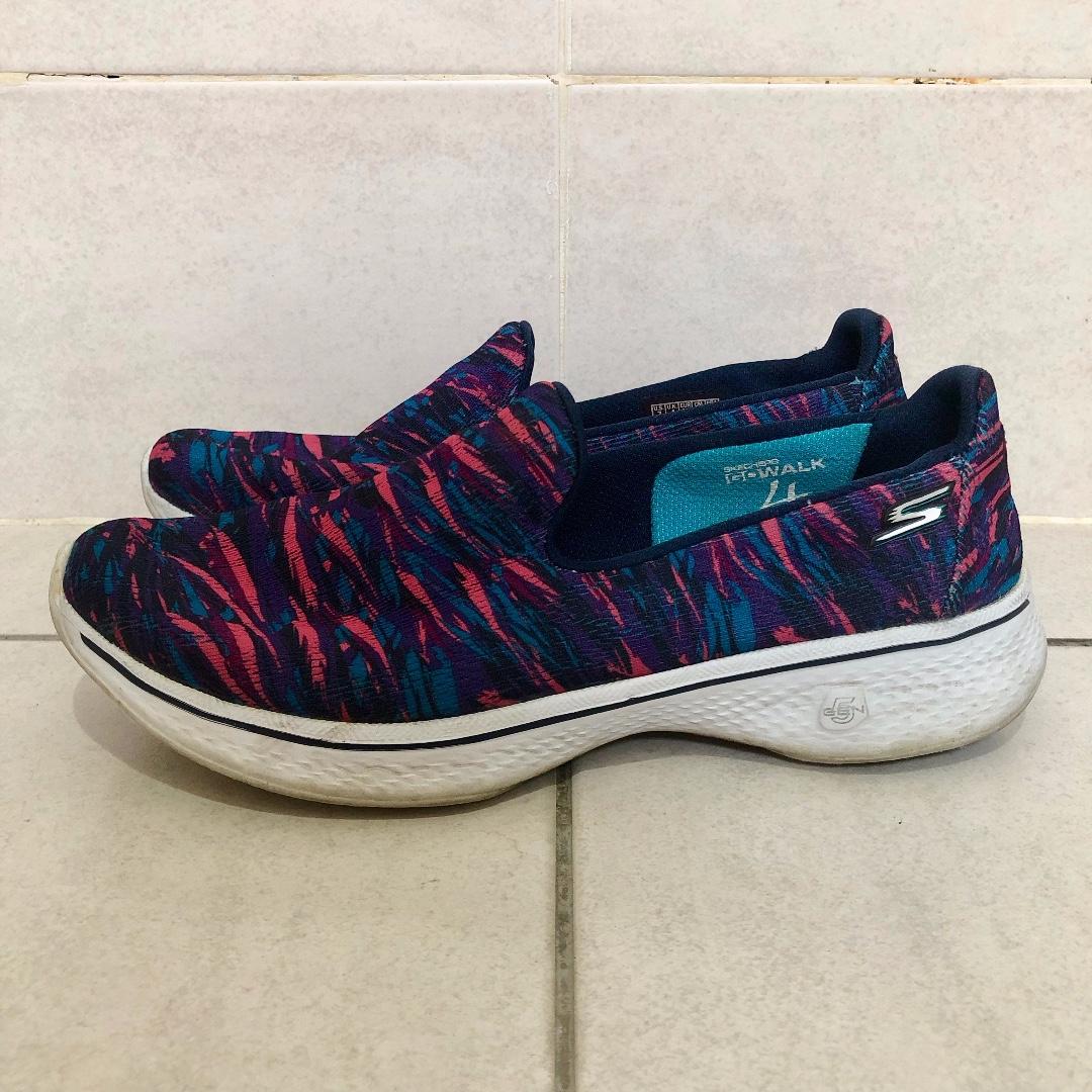 Skechers go deals walk 4 electrify