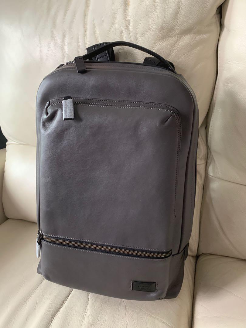 TUMI Bates Backpack leather, 男裝, 袋 