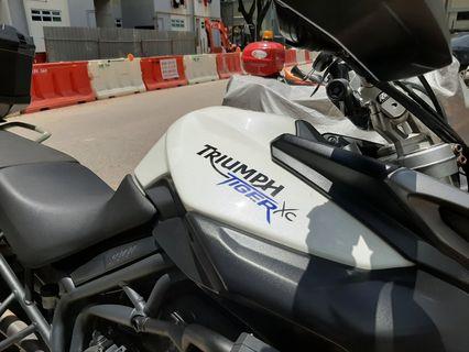 triumph tiger 800 xc