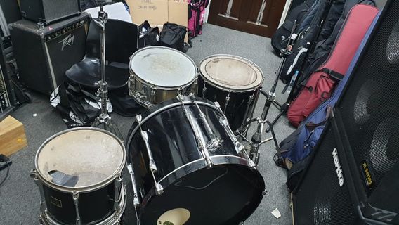 (Category: ) located in . Submitted by heyarnoldyouarecute (Listing ID 224670517, Image 1). Description: .