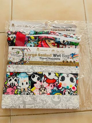 A4 Underwater Adventure Tokidoki x Itzy Ritzy Medium Sealed Wet Bag