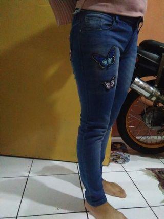 Celana Jeans