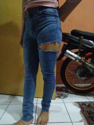 Celana Jeans