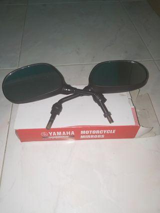 Yamaha mirror