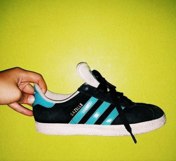 adidas gazelle blue suede