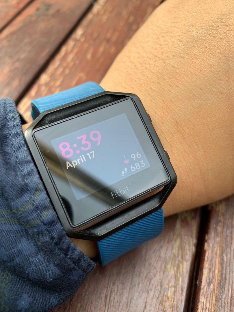 Fitbit Blaze Large Men s Fashion Watches Accessories Watches on Carousell