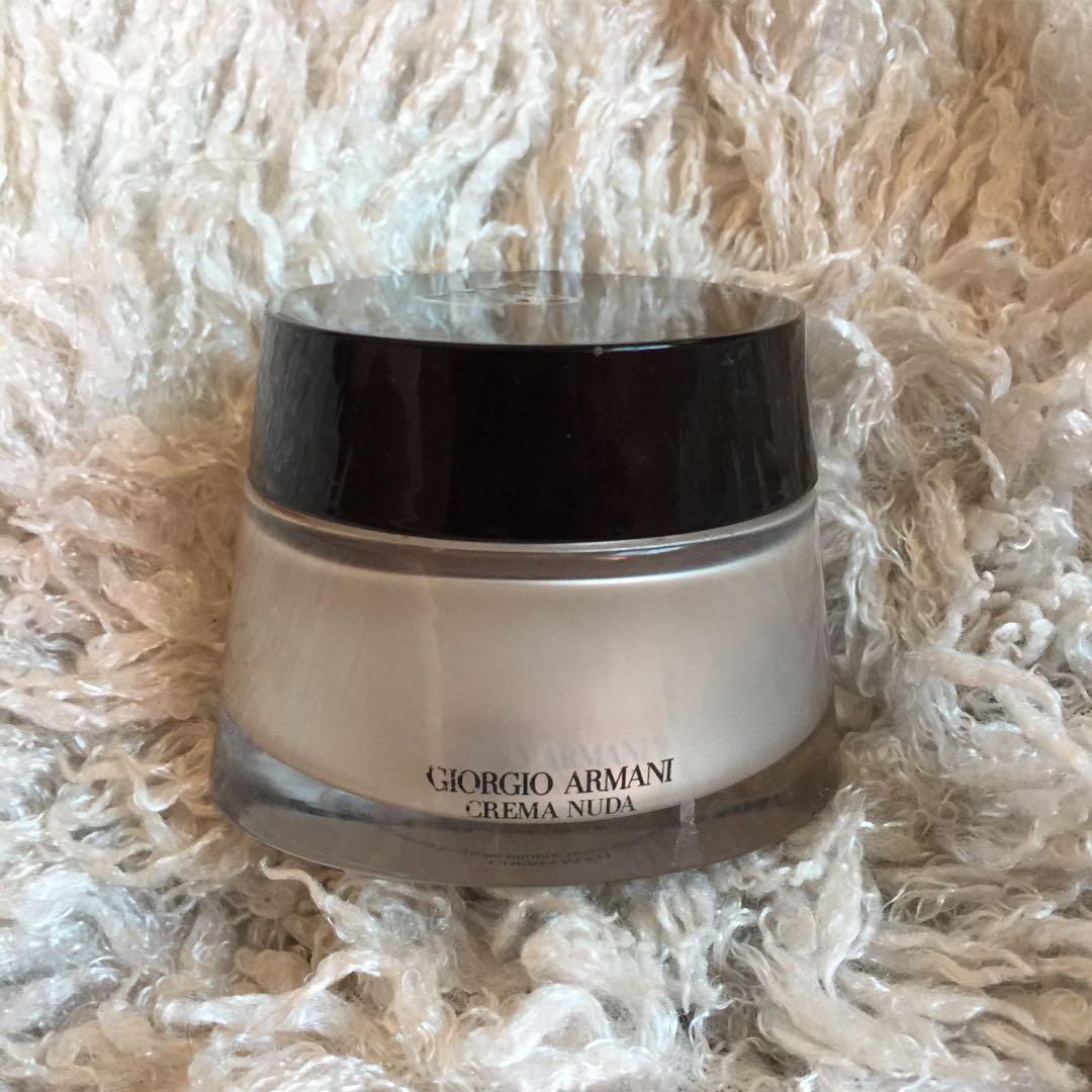 giorgio armani crema nuda supreme glow reviving tinted cream