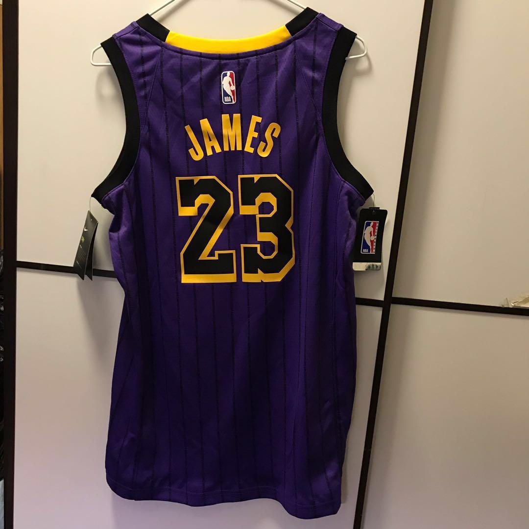 nba store lakers lebron james